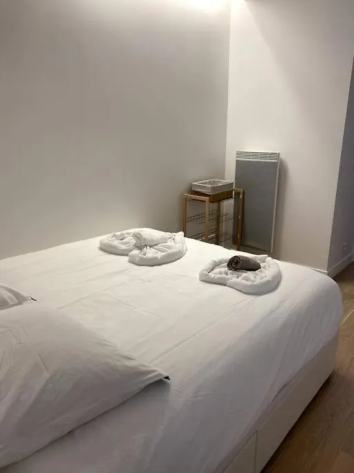 Modern Parisian Flat In Montparnasse Area Apartment *