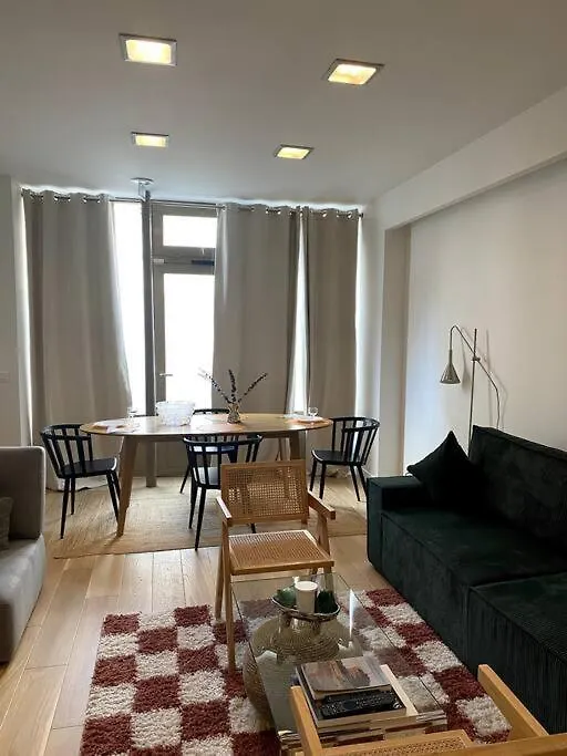 Modern Parisian Flat In Montparnasse Area Apartment Paris