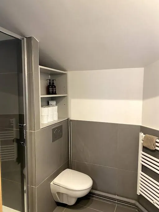 Modern Parisian Flat In Montparnasse Area Apartamento